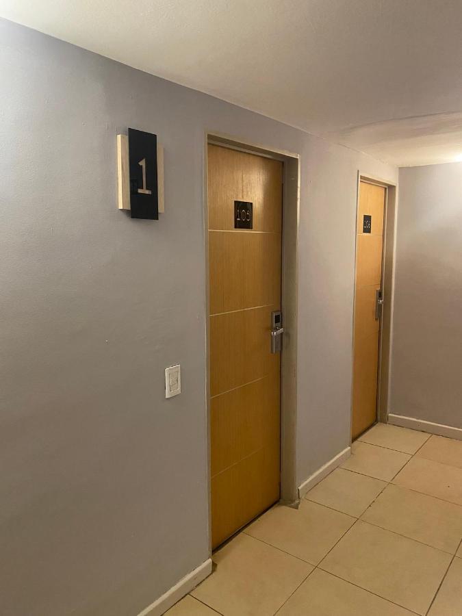 Hotel Lake Bariloche エクステリア 写真